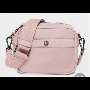 NWT Lululemon Now and Always Crossbody Bag Mini